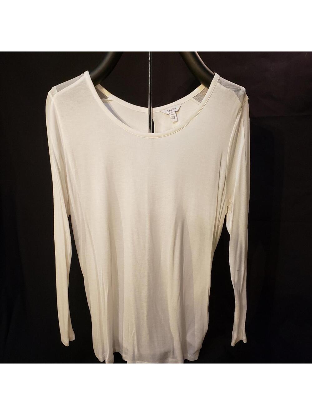 Calvin Klein NWOT Women’s Off White Long Sleeve